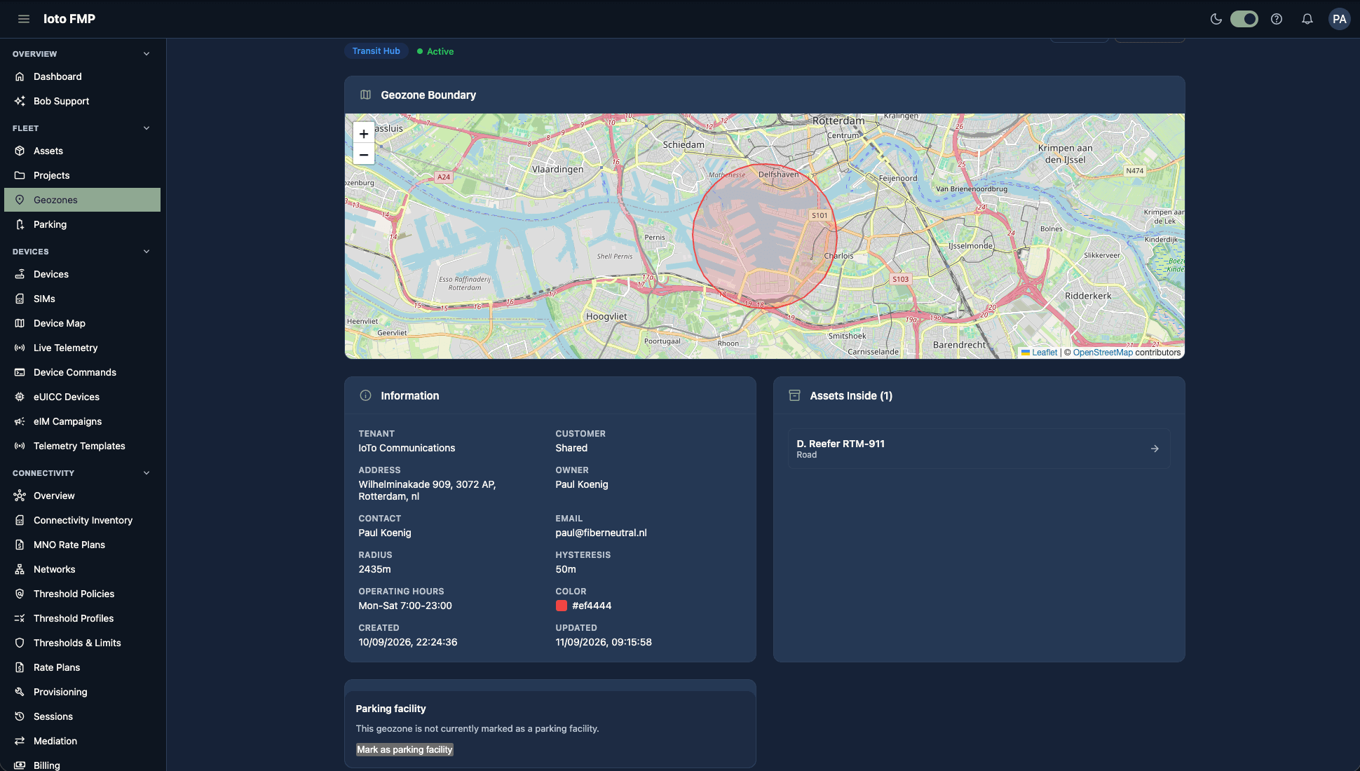 FMP geozone detail: the zone boundary drawn on a map of Rotterdam, its radius, hysteresis and operating hours, and the assets currently inside it